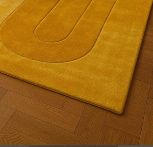 Alfombras de lana hechas a mano con diseño amarillo, tamaño y color personalizables para uso en el hogar, oficina o sala de estar. - Product Image 2