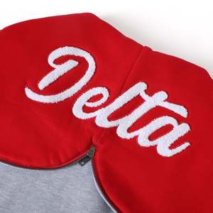 Sweat à capuche unisexe Delta Sigma Heather Grey personnalisable en gros pour universités, collèges, sororités, fraternités, vêtements grecs, sweat à capuche rouge - Product Image 6