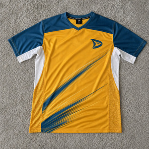 เสื้อกีฬาสำหรับงานแข่งขัน เสื้อเจอร์ซีย์แพเดลแบบกำหนดเองสำหรับการแข่งขัน แห้งเร็ว ผลิตจากผ้าไมโครเมช เสื้อทีมกีฬา - Product Image 1