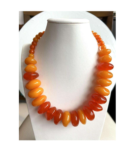 Collares Clásicos de Cuentas de Resina, Joyería Hecha a Mano con Cuentas Personalizadas, Joyería para Mujer Hecha en India - Product Image 6