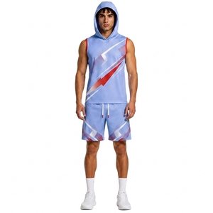 Maillot de sport sans manches à capuche personnalisé 7 sur 7 avec short d'entraînement performant assorti - Product Image 1