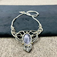 Collier en macramé fait main avec pendentif en pierre bleue mouchetée, cordon gris réglable, bijoux de guérison