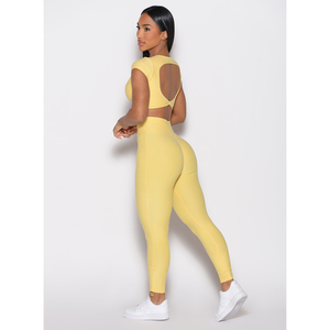 Ensemble de yoga pour femmes : leggings taille haute, soutien-gorge de sport respirant et extensible, tenue de fitness et de sport pour la gym - Product Image 2