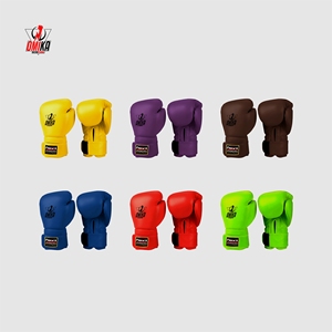 Guantes de Boxeo Profesionales Ligeros de Alta Calidad, Personalizados OEM/ODM, Transpirables, con Correa de Muñeca Ajustable, Dedos Completos, PU/PVC/Cuero - Product Image 4