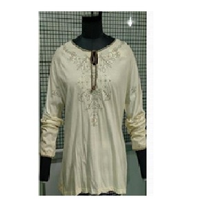 Nueva promoción Top elegante para mujer en estilo caliente Diseño de moda para el verano Precio-Competitivo del proveedor de la India - Product Image 5