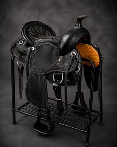 Selle d'équitation anglaise en cuir noir personnalisée de qualité supérieure pour le dressage, l'entraînement et la compétition équestre - Product Image 2