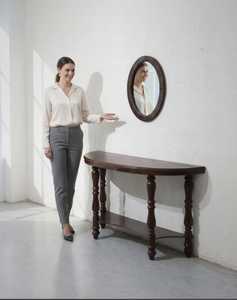 Console élégante en bois massif avec finition lisse pour l'entrée, le couloir, le salon et la présentation décorative - Product Image 3