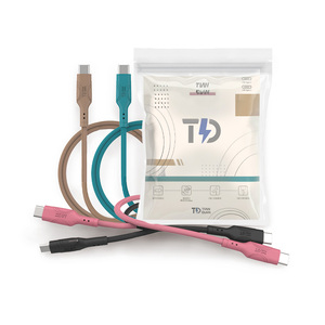 Cable de Carga Rápida Tipo-C de 240W, Durable, con Trenzado de Cobre Puro y Revestimiento de PVC, 0.3M, para Autos, Teléfonos Móviles Android/iOS y Computadoras - Product Image 4