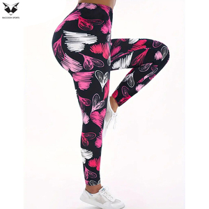 Anti-Sweat Compression Gym <b>Tights</b> For Women Wholesale Seamless Compression Leggings For Female Athletes - Product Image 3