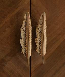 Elegante Tirador de Latón Hecho a Mano con Forma de Hoja para Puerta de Armario, Acabado Dorado, Tiradores Decorativos para Cajones de Armario, Herrajes de Lujo para Interiores, Decoración del Hogar - Product Image 6