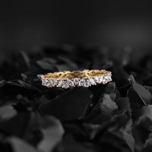 Bague d'éternité en or 14 carats avec diamants de laboratoire marquise et ronds, alliance de mariage, bijoux minimalistes assortis pour tous les jours - Product Image 1