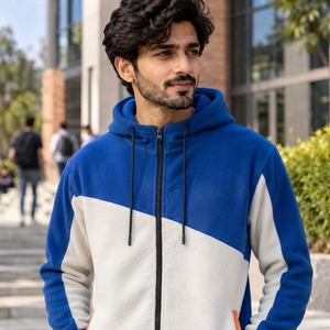 Veste à capuche en polaire pour homme, fabriquée en tissu polaire doux, intérieur chaud, fermeture éclair intégrale, capuche réglable, poches kangourou - Product Image 5