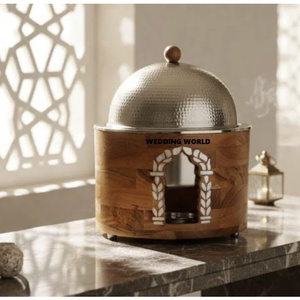 Juego de tres calentadores de comida metálicos de diseño tradicional, cacerola hecha a mano, olla metálica elegante y clásica. - Product Image 6