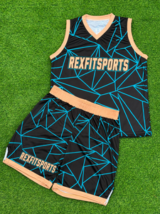 Ensemble d'uniformes de basketball sublimés sur mesure pour hommes : maillot et short d'équipe, vêtements de sport personnalisés, fabricant en gros - Product Image 1