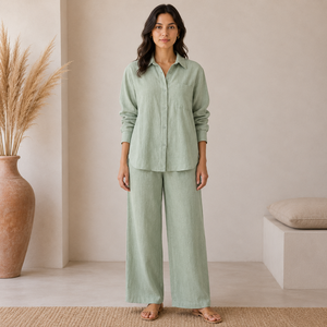 Ensemble coordonné deux pièces pour femmes, chemise à manches longues boutonnée, pantalon large, tenue décontractée légère |   Ensembles décontractés pour tous les jours - Product Image 4