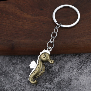 Porte-clés en alliage de zinc Seahorse, couleur argent, pendentif breloque en métal bronze doré <span class=keywords><strong>pour</strong></span> clés de <span class=keywords><strong>voiture</strong></span>, sacs, boutique de cadeaux, vente en gros - Product Image 3