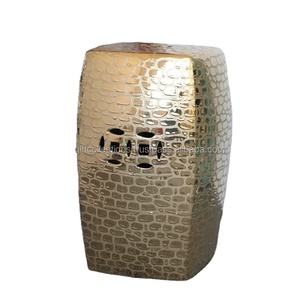 Tabouret en métal au Design moderne, tabouret d'extérieur et d'intérieur et Table d'appoint disponibles au prix de gros de l'inde - Product Image 1