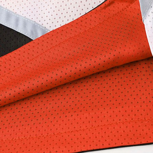 Conjunto de Uniforme de Baloncesto Personalizado 100% Poliéster, Nuevo Estilo de Uniforme de Verano con Característica Transpirable, Talla Grande, Posición del Logotipo en la Parte Delantera - Product Image 5