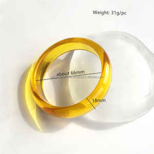 Brazaletes de resina de aspecto vidrioso artístico hecho a mano | Colores llamativos y diseños elegantes para usar con estilo todos los días y ocasiones | - Product Image 4