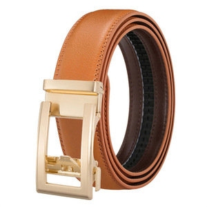 Ceinture en cuir véritable pour homme, longueur personnalisée, style décontracté et professionnel, boucle automatique dorée, fabriquée sur mesure - Product Image 1