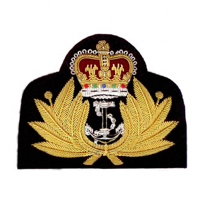 Badges de luxe faits main, brodés au fil d'or, sur mesure, écologiques et sans nickel - Product Image 1
