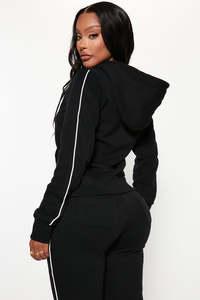 Custom Pint Women Pullover Hoodie Casual Sweatshirt Jogger <b>Set</b> Streetwear Apparel Wholesale Supplier - Product Image 5