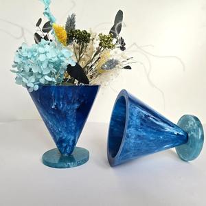 Stylish Traditional Resin Vase Artificial Orchid Flower Premium Handmade Eco-Friendly Home Office Table Decoration Kiswah Craft - Product Image 1