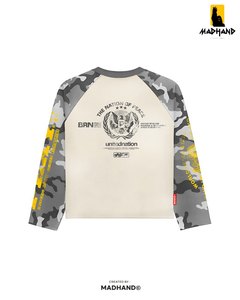 เสื้อแขนยาวลายพรางแบบแร็กแลนสั่งทำพิเศษ |   เสื้อเจอร์ซีย์โอเวอร์ไซส์สไตล์สตรีทแวร์ในเมือง |   ผู้ผลิตเสื้อยืดลายกราฟิกวินเทจแบบ OEM และเสื้อผ้าเทคแวร์ - Product Image 6