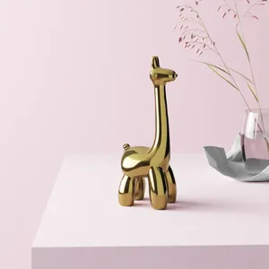 Figurine de cerf en métal de luxe artistique, décoration intérieure moderne, sculpture de cerf en métal faite à la main, art de présentation, sculpture moderne polie - Product Image 4