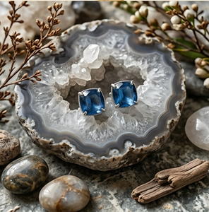 DIVYORO DEEP <b>BLUE</b> CUSHION <b>STUDS</b> - Product Image 4