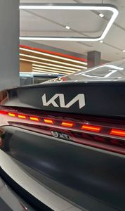 Venta Especial de Autos Usados: Kia K5 2025 1.5T, Vehículo de Gasolina Turboalimentado, Caja de Cambios Automática, Asientos de Cuero - Product Image 2