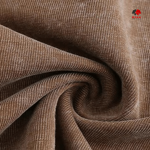 เสื้อยืดผู้ชายคลาสสิก ผ้าฝ้ายระบายอากาศดี รับผลิตโลโก้ตามสั่ง ขายส่งจากโรงงานโดยตรง ระบายอากาศได้ดี - Product Image 6