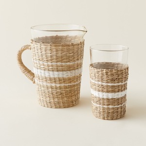Ensemble de couvercles pour tasses en verre et de supports pour pichets en paille de jonc de mer tressée, avec poignée, pour gobelets en raphia naturel - Product Image 1