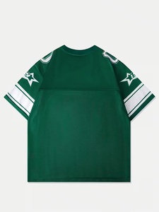 เสื้อฟุตบอลสีเขียวคอวีผ้าตาข่าย พิมพ์ลายแบบซับลิเมชั่น สำหรับผู้ใหญ่ แขนสั้น ระบายอากาศได้ดี ชุดกีฬาอเมริกันฟุตบอล - Product Image 2