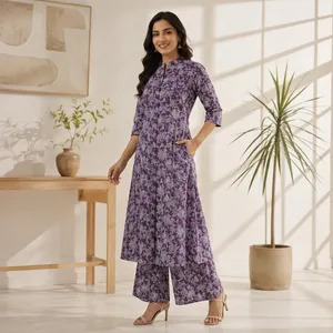 Ensemble Kurta Plazo pour femmes, en coton violet à imprimé floral, coupe trapèze, manches trois quarts, col mandarin, tenue décontractée ethnique traditionnelle - Product Image 3