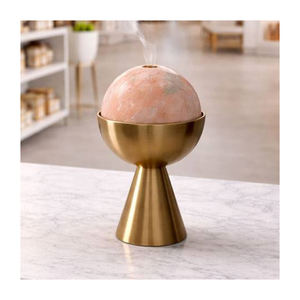 Quemador de Incienso Aromático Indio de Alta Calidad, Decoración de Hogar de Lujo, Hecho a Mano, de Mármol Natural Blanco y Dorado y Latón Mate - Product Image 1