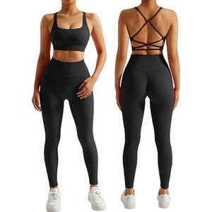 Ensembles de sport côtelés pour femmes, tenue de yoga assortie avec soutien-gorge de sport dos nu à bretelles et leggings taille haute sans coutures - Product Image 1