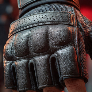 Gants de musculation en cuir pour haltérophilie, support de poignet pour tractions, gants en cuir PU demi-doigts unisexes - Product Image 2