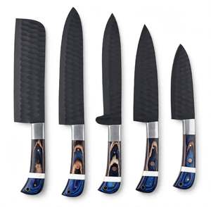 Ensemble de 5 couteaux de chef noirs martelés faits à la main, manche en bois bleu, outil de cuisine en acier inoxydable - Product Image 1