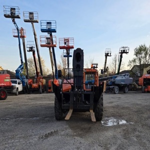 Manipulador Telescópico 1055 de 2019, Equipo Confiable para Elevación de Materiales Pesados, Listo para Exportación - Product Image 1
