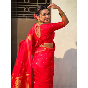 Sari traditionnel en soie douce rouge tissé à la main pour vêtements indiens et pakistanais - Product Image 3