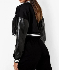 Blouson universitaire d'hiver pour femme avec patch en chenille personnalisé, en laine premium et cuir de poisson, logo OEM, fabrication en usine, marque privée - Product Image 1