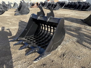 200 <b>Series</b> E200BS60-<b>6</b> 60 Inch Skeleton Bucket With <b>6</b> Inch Spacing - Product Image 4