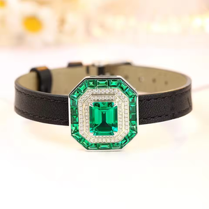 Bracelet de luxe pour femme avec diamant de laboratoire taille émeraude et pierres d'émeraude, alliage de métal précieux, pour un usage quotidien - Product Image 1