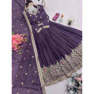 Vestido de Noche Bordado de Diseñador con Lentejuelas para Fiesta - Product Image 3