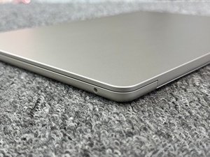MacBook Pro 2023 de 14 Pulgadas, M3, 16GB/512GB SSD, Portátil de Segunda Mano, Pantalla de 120Hz, GPU Integrada, 11 Horas de Autonomía, Plata/Gris Espacial 1 - Product Image 6