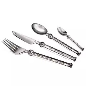 Ensemble de couverts haut de gamme en acier inoxydable pour la restauration fine et l'hôtellerie - Product Image 5