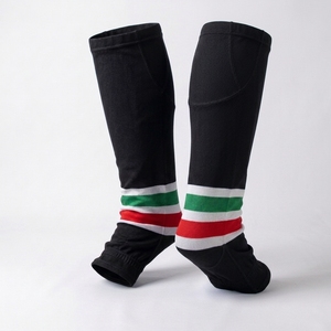 Chaussettes de hockey sur glace en gros – Collection de vêtements de sport haut de gamme avec personnalisation de marque – Solutions OEM pour fabricants - Product Image 4