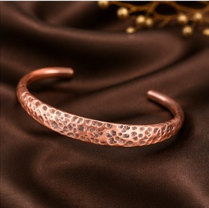 OEM Custom Logo Solid Pure Copper Bracelet Adjustable Hammered Cuff Bangle Manufacturer - Product Image 1