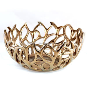 Cuenco de chocolate de metal de aspecto antiguo decorativo con lujoso tallado floral adecuado para eventos religiosos o REGALOS FESTIVOS - Product Image 6